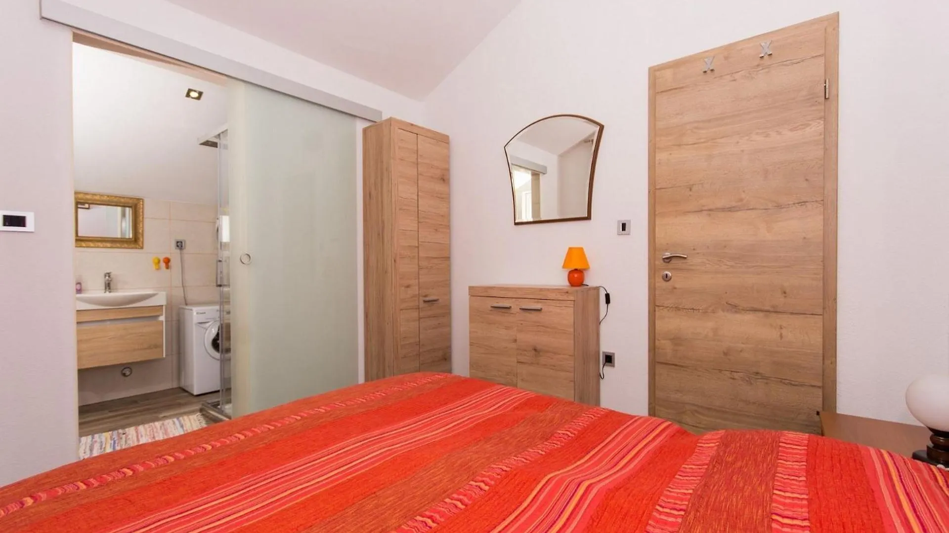 Apartment Tamara Trogir 0*,  Croatia